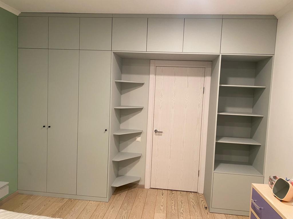 Шкаф в кабинет 