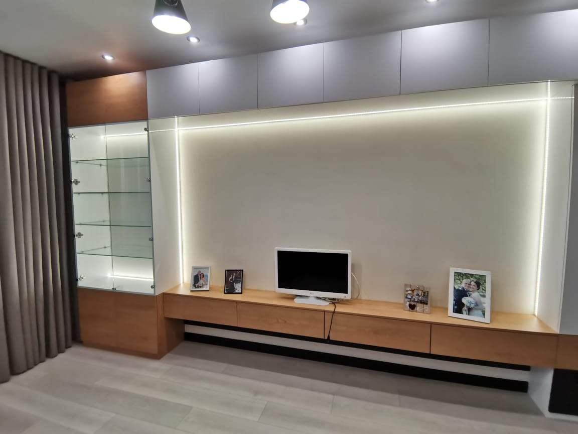 Шкаф в кабинет 