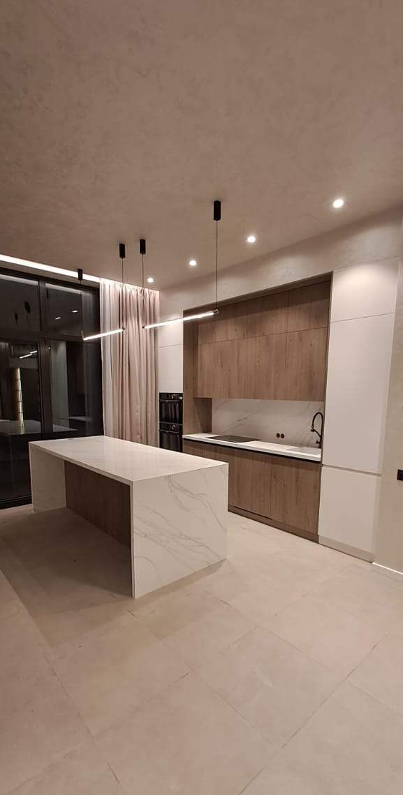 кухня с островом